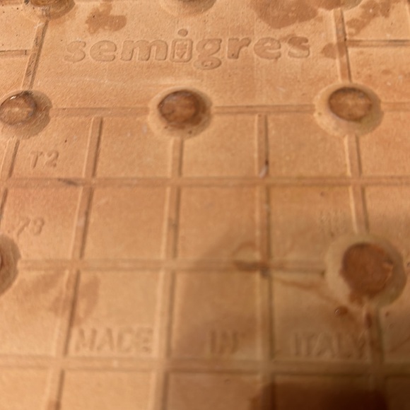 Vintage tile trivet hot plate made in Italy semigres 8 inch sq flower leaves - Picture 6 of 6